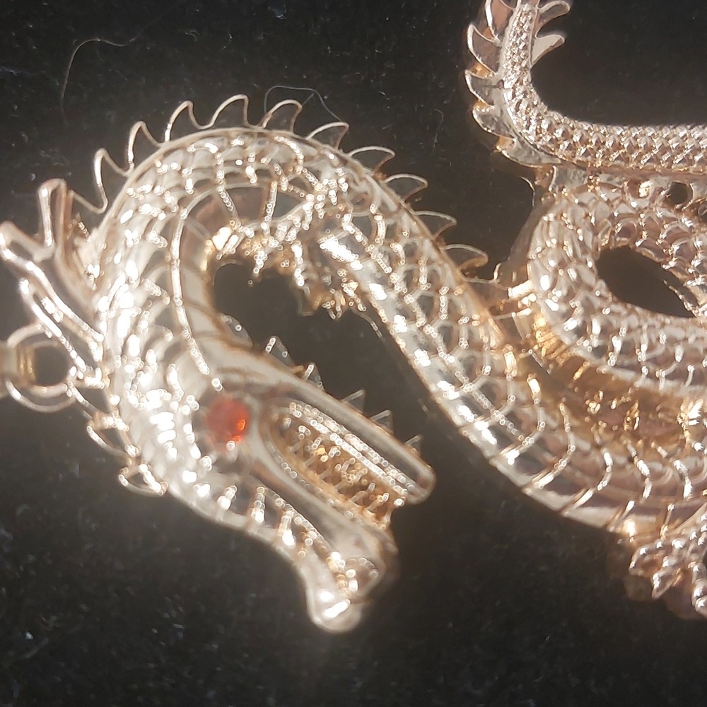 Gold Toned Red Eye Dragon Fashion Costume Long Necklace - Picture 5 of 16